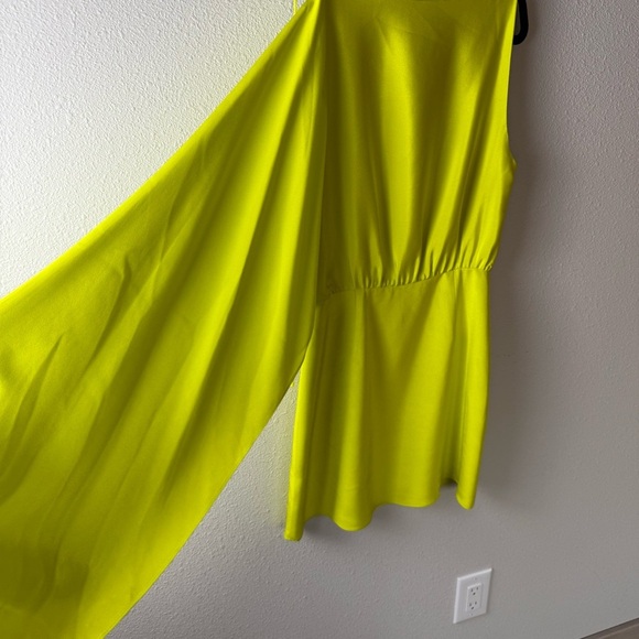 Alexis Wesley Dress Chartreuse Green One-Shoulder Long-Sleeve Mini A-Line XS - Picture 15 of 16